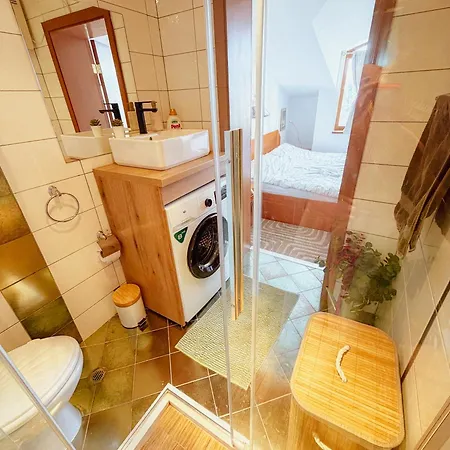 Apartamento Happy 2-bedroom Near Lift With Free Parking *